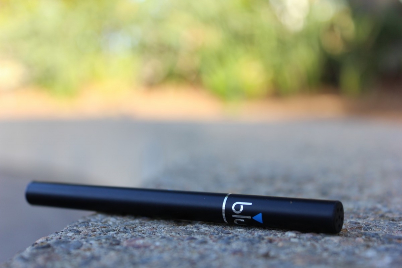 vente-PIERLAS-min_e_cigarette_vaping_blu_cigs_blu_electronic_cigarette_tobacco_cigarette_smoke-637061